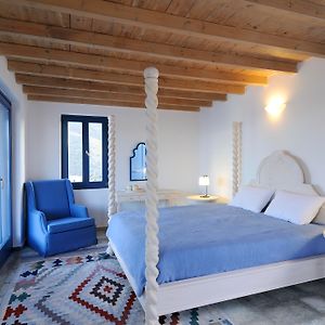 Honeymoon Suite